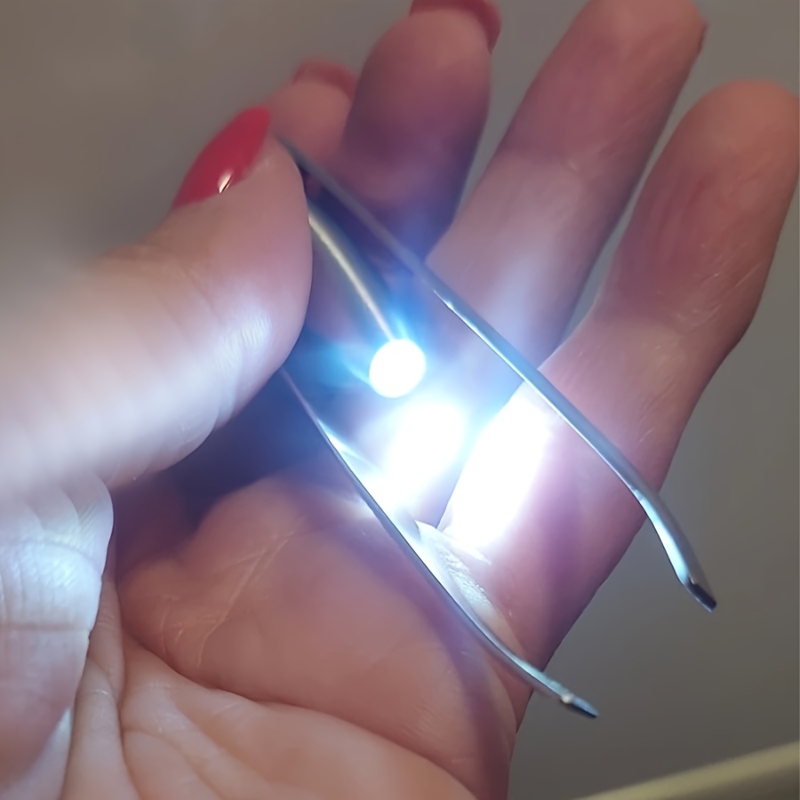 완벽한 눈썹 쉐이핑 및 가짜 속눈썹 적용을 위한 지능형 - Eyelash Extension Led 리뷰 및 가격